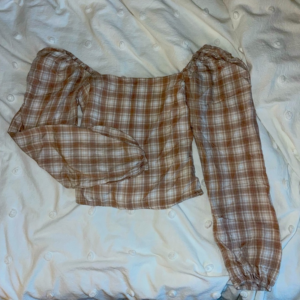 Square neck plaid shirt